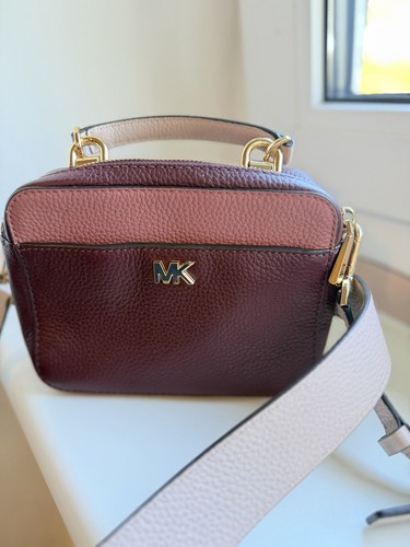 Michael kors crossbody - michael,