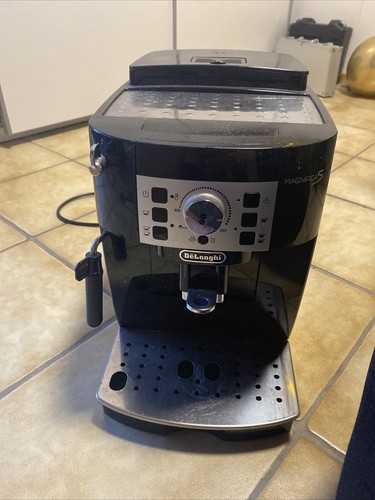 Longhi magnifica ecam - de'longhi, s