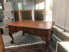 SCHREIBTISCH NUSSBAUM    GROSS