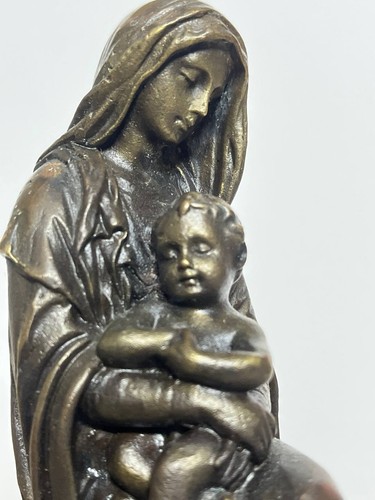 Maria mit kind - maria,