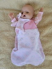 Handgemachte Puppenkleidung