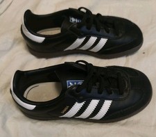 Fußball Schuhe Halle Kind Junge  Gr. 27 Adidas Samba