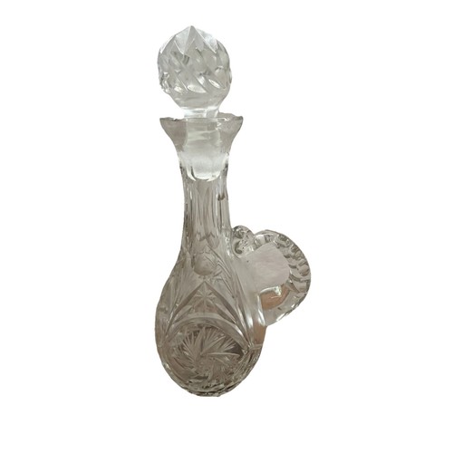 Glas karaffe mit - mit, stopfen
