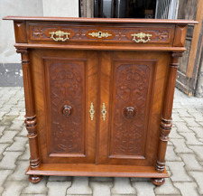 schönes Gründerzeit Vertiko Nussbaum  Vollsäule geschnitzte Füllung