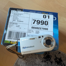 Sony Cyber-shot DSC-P100