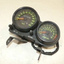 Kawasaki GPZ 750 UT Cockpit