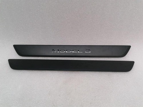 Tesla model long range - long,