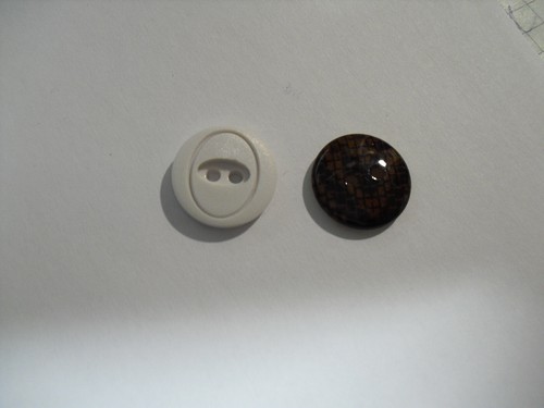 Knöpfe 15mm weiss und - 15mm,
