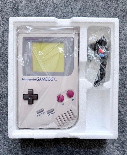 Nintendo game boy - game, dmg-01