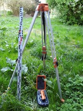 Nedo Nivellier-Set F32 inkl. Nivellierlatte + Aluminium-Stativ