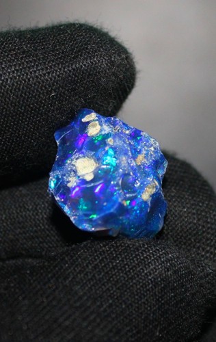 Schwarzopal grob kristall - schwarzopal,