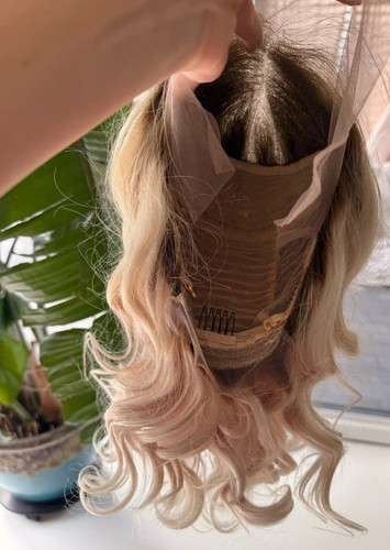 Carly rooted light blonde wavy - rooted,