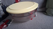 Tupperware Tafelperle 3,5 L Klar blau Rand Gelb Deckel Top!