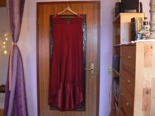 Kleid in rot -  in,