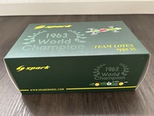 Lotus 25 Climax V8 F1 Weltmeister 1963 Jim Clark Spark 1:18