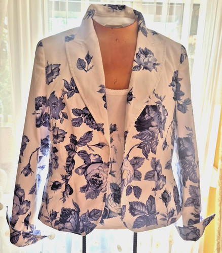 Escada taillierter kurz - escada*taillierter,