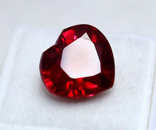 Natürlich Rot Rubin Herz Form