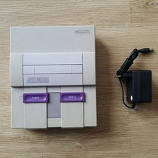 Super Nintendo SNES NTSC US Konsole + Stromkabel (Teildefekt Bild Schwarz Weiss)