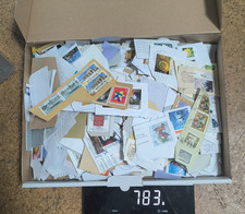 1 Versandkarton  Briefmarken