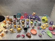 Littlest Pet Shop Konvolut 34 Figuren + Sehr Viel Zubehör, Kämme, Teddys,Rutsche