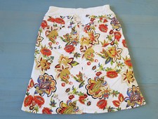 Rock weißgrundig mit Blumen, flexible Taille