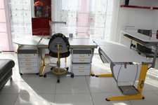 MOLL großes Set:Schulschreibtisch "Champion" + "Basic" Erweiterungen mit Zubehör