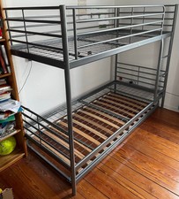 Ikea Hochbett SVÄRTA mit 3 Schlafmöglichkeiten, gebraucht, sehr guter Zustand