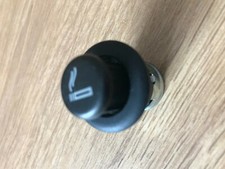 Original AUDI A3 A4 A5 A6 A7 A8 Q3 Q2 Q5 Q7 Zigarettenanzünder Stecker  Adapter.