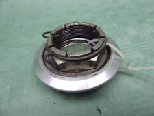 TRIUMPH RAD HINTERRAD FELGE RADMUTTER (int.e) SPRINT ST SPEED TRIPLE 1050