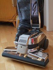 Kirby G4 in Spiegelglanz poliert mit Zubehör gebraucht, überholt