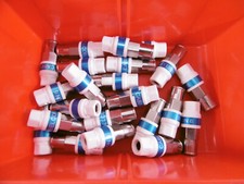 22 Stück Cabelcon Kompressionsstecker 6