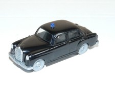 Wiking Mercedes 180 Polizeiwagen in schwarz POLIZEI