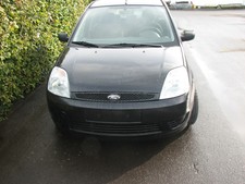 Ford Fiesta Bj 2004 Tüv 23 mit Zylinderkopfdichtung Defekt, als Bastlerwagen