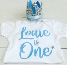 Personalisierte Jungen Erste 1st Geburtstag Outfit Cake smash Set & Krone Hut Baby blau