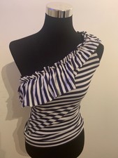 Benetton Shirt  Größe  Xs One shoulder weiß blau einmal getragen und gewaschen 