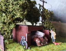 Herr KG EMW 340/2 Scheunenfund H0 1:87 Diorama 10,5 x 9 cm 