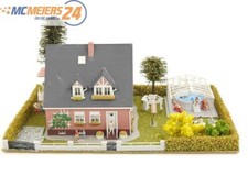 E439 Kibri H0 Landschaftsbau Diorama mit Wohnhaus und Garten / Licht