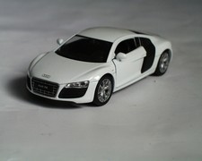 Welly No. 43633 Audi R8 V 10 Leicht gebraucht 