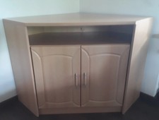 Schöner TV-Eckschrank, Board, Möbelschrank, 92x92cm, Buche, top Zustand