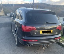 Audi Q7 S Line TDI 2011 Ersatzteile oder Reparaturen kaputt volles Auto verfügbar