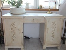 Schreibtisch im Shabby Chic