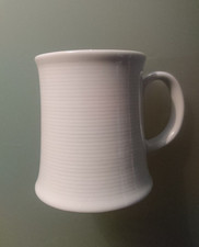 Thomas "Trend" Becher Henkel Tasse, Porzellan weiß mit Rillen - TOP!