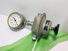 DRÄGERWERK  D14559  DRUCKMINDERER +MANOMETER