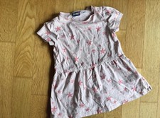 Süßes Kleidchen koralle mit Sternchen Gr. 86/92