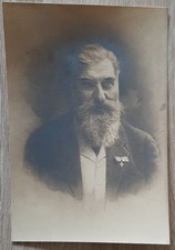 Original-Foto Mann mit Orden, Postkartengröße, hinten Klebereste, Zustand siehe 