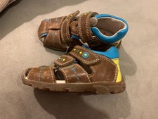 Elefanten Sandalen, Gr. 24 neuwertig