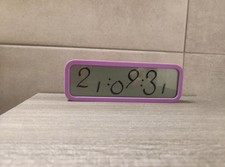 Lexon LCD Wecker Mit Snooze Tischuhr Uhr Lila Violett Digital￼ Silikon