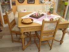 708. Gründerzeit 4 Stühle Ausziehtisch ohne platten