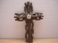 Kreuz Wandkreuz mit Bergkristall Bronze massiv gemarkt