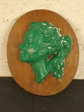 Relief Mädchenkopf Frauenkopf Mädchen Metall